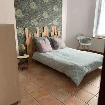 ז'יאן Appartement Avec Terrasse מראה חיצוני תמונה