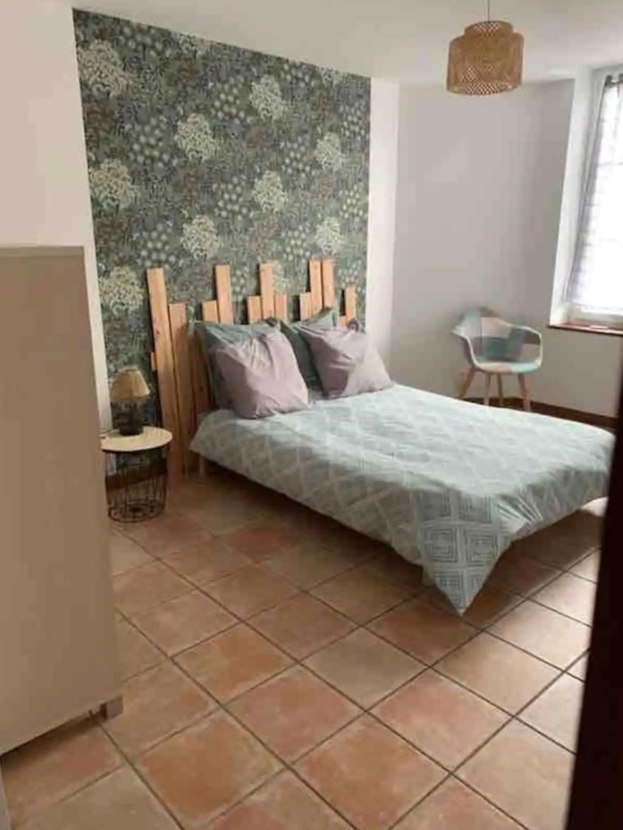 ז'יאן Appartement Avec Terrasse מראה חיצוני תמונה
